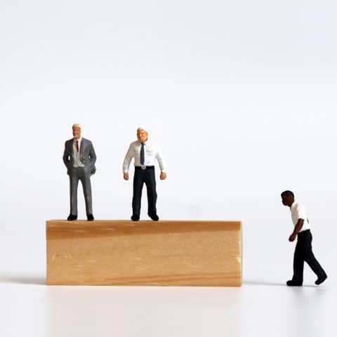 Abogados De Discriminación Racial Y Étnica En Los Ángeles