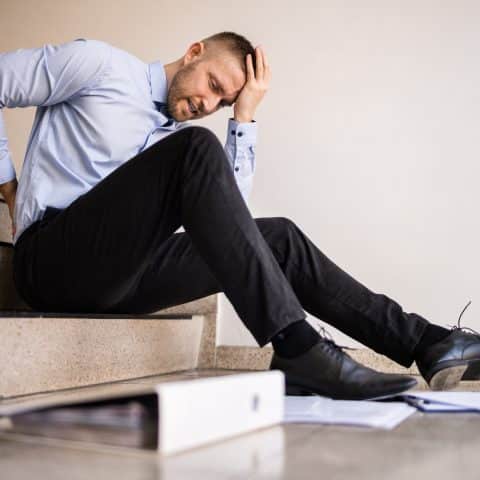 Abogados Especializados En Accidentes De Resbalón Y Caída De Barstow