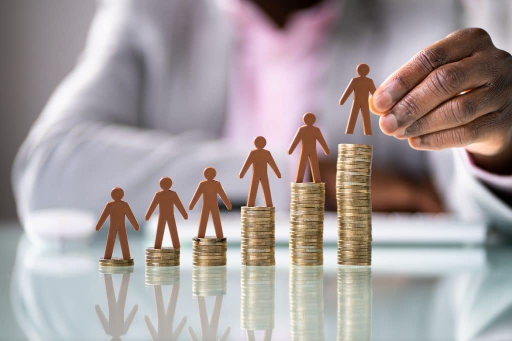 Estadísticas De Empleo Juvenil En El Contexto De Cambios En El Salario Mínimo