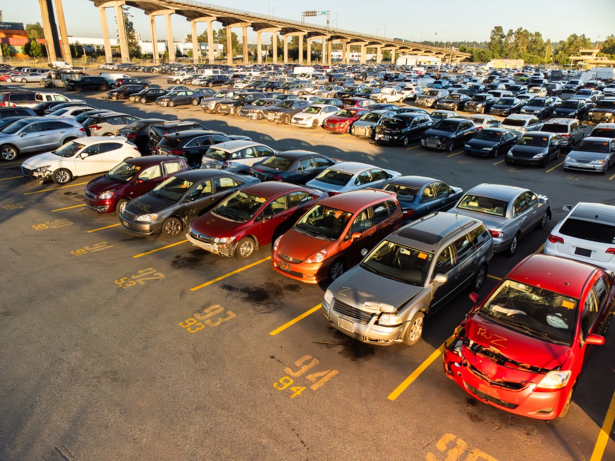 Qué Ocurre Si El Vehículo Sufre Daños En Un Parking Público