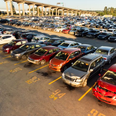 Qué Ocurre Si El Vehículo Sufre Daños En Un Parking Público