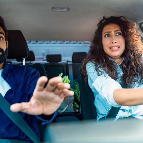 Cómo Prevenir la Conducción Distraída